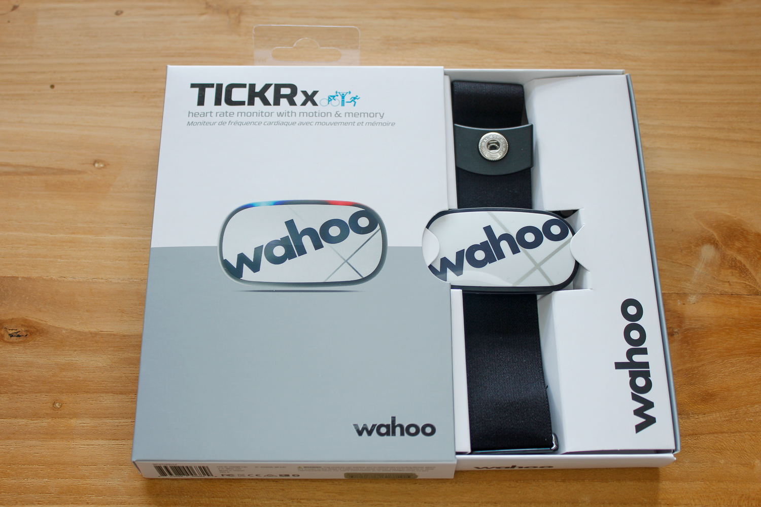 Wahoo-TICKR-X-open-box